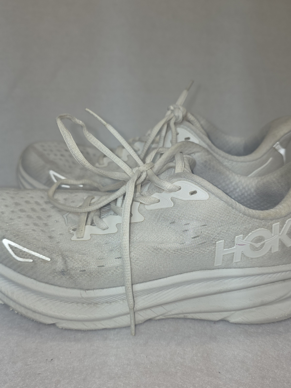 HOKA Bondi 9 Women’s White Performance Running Shoes #54 - Picture 3 of 5